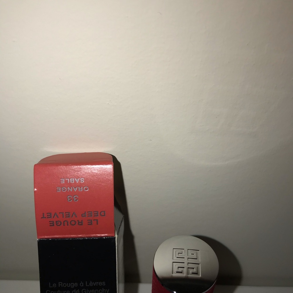 Givenchy Beauty Le Rouge Deep Velvet lipstick - Picture 3 of 5